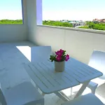 Appartement Bright Close To The Sea