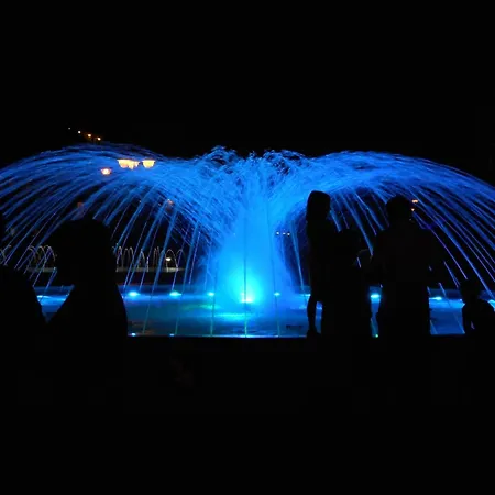 Bright Close To The Sea Апартаменти Бібіоне