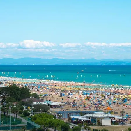 Bright Close To The Sea Bibione